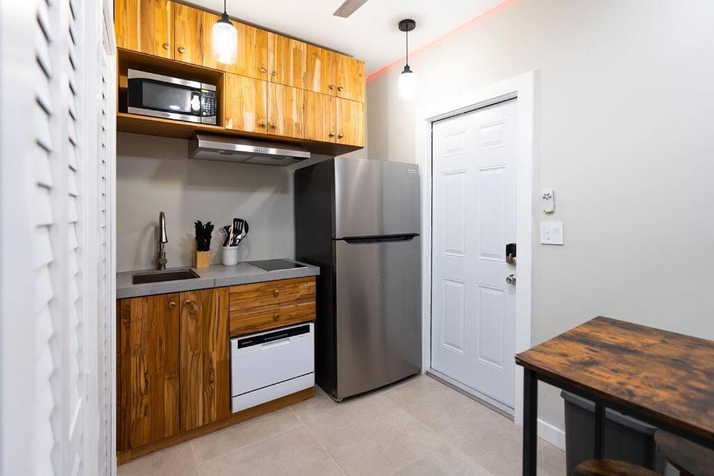 Elegant Miami Apartment East Little Havana / Free Parking Eksteriør bilde